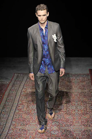 desfiles-kenzo-parisverao2009menrtw-122