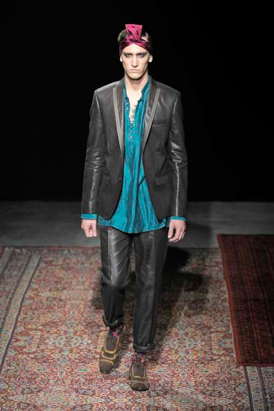 desfiles-kenzo-parisverao2009menrtw-125
