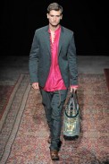 desfiles-kenzo-parisverao2009menrtw-137