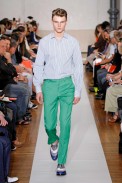 desfiles-tmugler-parisverao2009menrtw-127