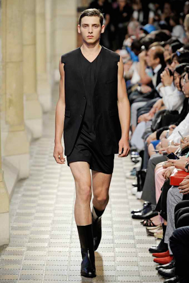 desfiles-rafsimons-parisverao2009menrtw-102