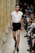 desfiles-rafsimons-parisverao2009menrtw-105