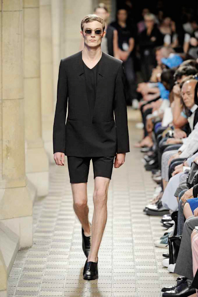 desfiles-rafsimons-parisverao2009menrtw-107
