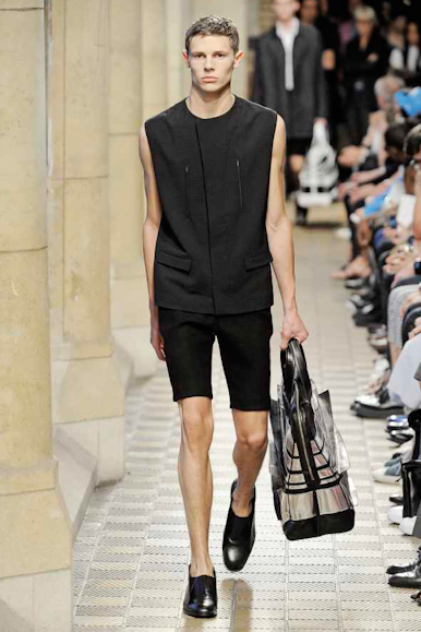 desfiles-rafsimons-parisverao2009menrtw-109