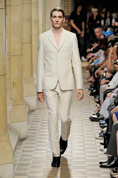 desfiles-rafsimons-parisverao2009menrtw-122