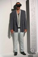 desfiles-martinmargiela-parisverao2009menrtw-110