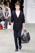 desfiles-lvuitton-parisverao2009menrtw-141