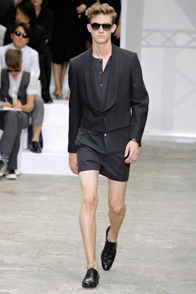 desfiles-lvuitton-parisverao2009menrtw-142