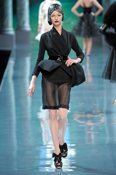 desfiles-diorcouture-parisinverno2008hc-112