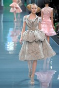 desfiles-diorcouture-parisinverno2008hc-129
