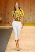 desfile-colcci-sp-verao2009rtw-103