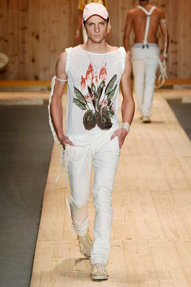 desfile-colcci-sp-verao2009rtw-118