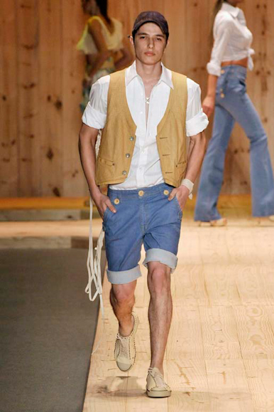 desfile-colcci-sp-verao2009rtw-137