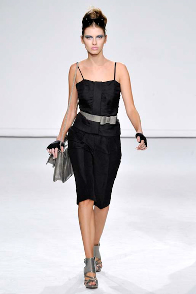 desfile-iodice-spfwverao2009rtw-107