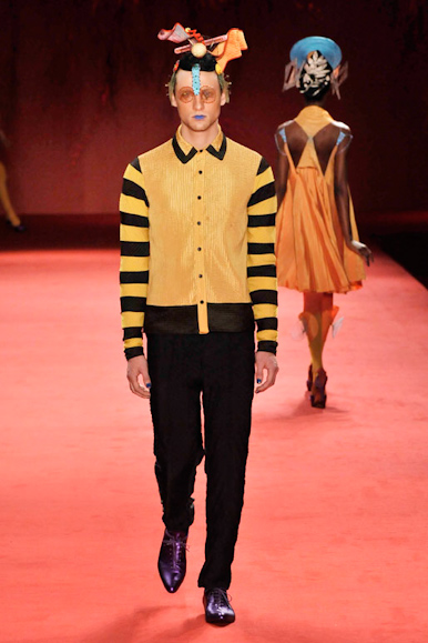desfile-linovillaventura-spfwverao2009rtw-110