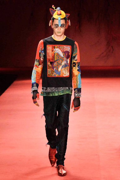 desfile-linovillaventura-spfwverao2009rtw-115