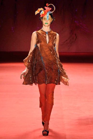 desfile-linovillaventura-spfwverao2009rtw-119