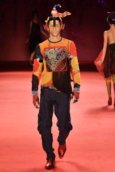 desfile-linovillaventura-spfwverao2009rtw-124