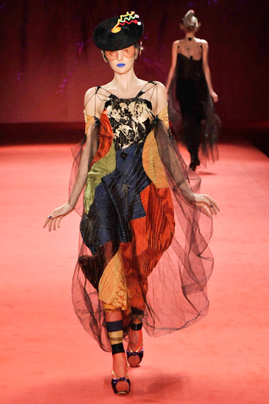 desfile-linovillaventura-spfwverao2009rtw-138