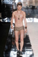 desfile-rosacha-spfwverao2009rtw-123