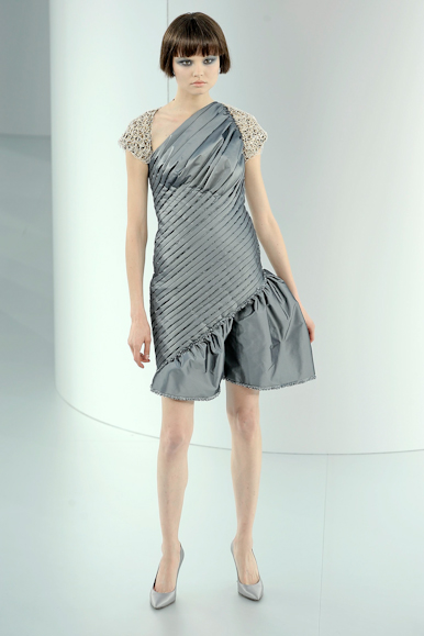 desfiles-chanel-parisinverno2008hc-129