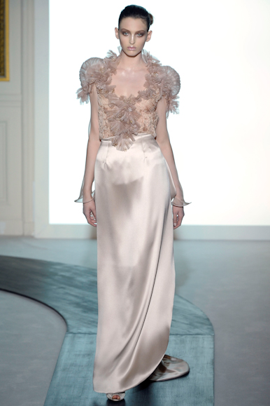 desfiles-valentino-parisinverno2008hc-112
