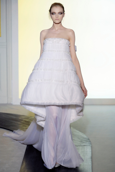 desfiles-valentino-parisinverno2008hc-130