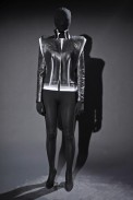 desfiles-martinmargiela-parisinverno2008hc-103