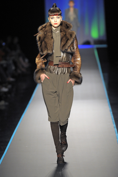 desfiles-jpgaultier-parisinverno2008hc-107