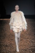 desfiles-givenchy-parisinverno2008hc-118