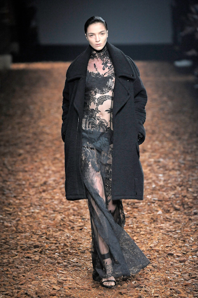 desfiles-givenchy-parisinverno2008hc-126