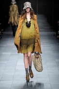 desfile-burberry-milanverao2009rtw-111