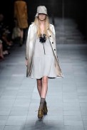 desfile-burberry-milanverao2009rtw-113