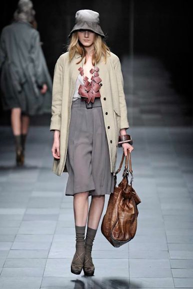desfile-burberry-milanverao2009rtw-119