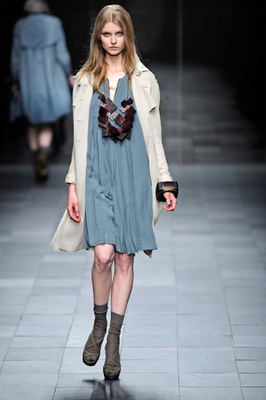 desfile-burberry-milanverao2009rtw-120
