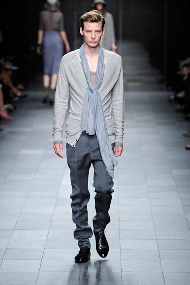 desfile-burberry-milanverao2009rtw-125