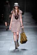 desfile-burberry-milanverao2009rtw-134