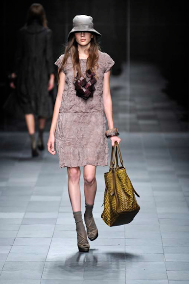 desfile-burberry-milanverao2009rtw-134