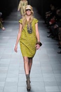 desfile-burberry-milanverao2009rtw-139