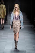 desfile-burberry-milanverao2009rtw-142