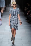 desfile-burberry-milanverao2009rtw-144