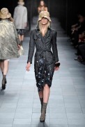 desfile-burberry-milanverao2009rtw-147