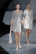 desfile-emporioarmani-milanverao2009rtw-103