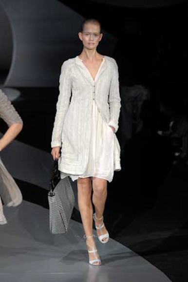 desfile-emporioarmani-milanverao2009rtw-104