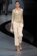 desfile-emporioarmani-milanverao2009rtw-128