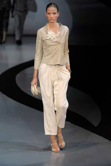 desfile-emporioarmani-milanverao2009rtw-128