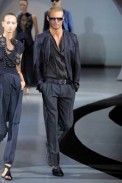 desfile-emporioarmani-milanverao2009rtw-147