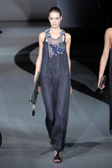 desfile-emporioarmani-milanverao2009rtw-157