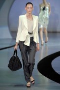 desfile-emporioarmani-milanverao2009rtw-161