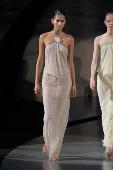 desfile-emporioarmani-milanverao2009rtw-182